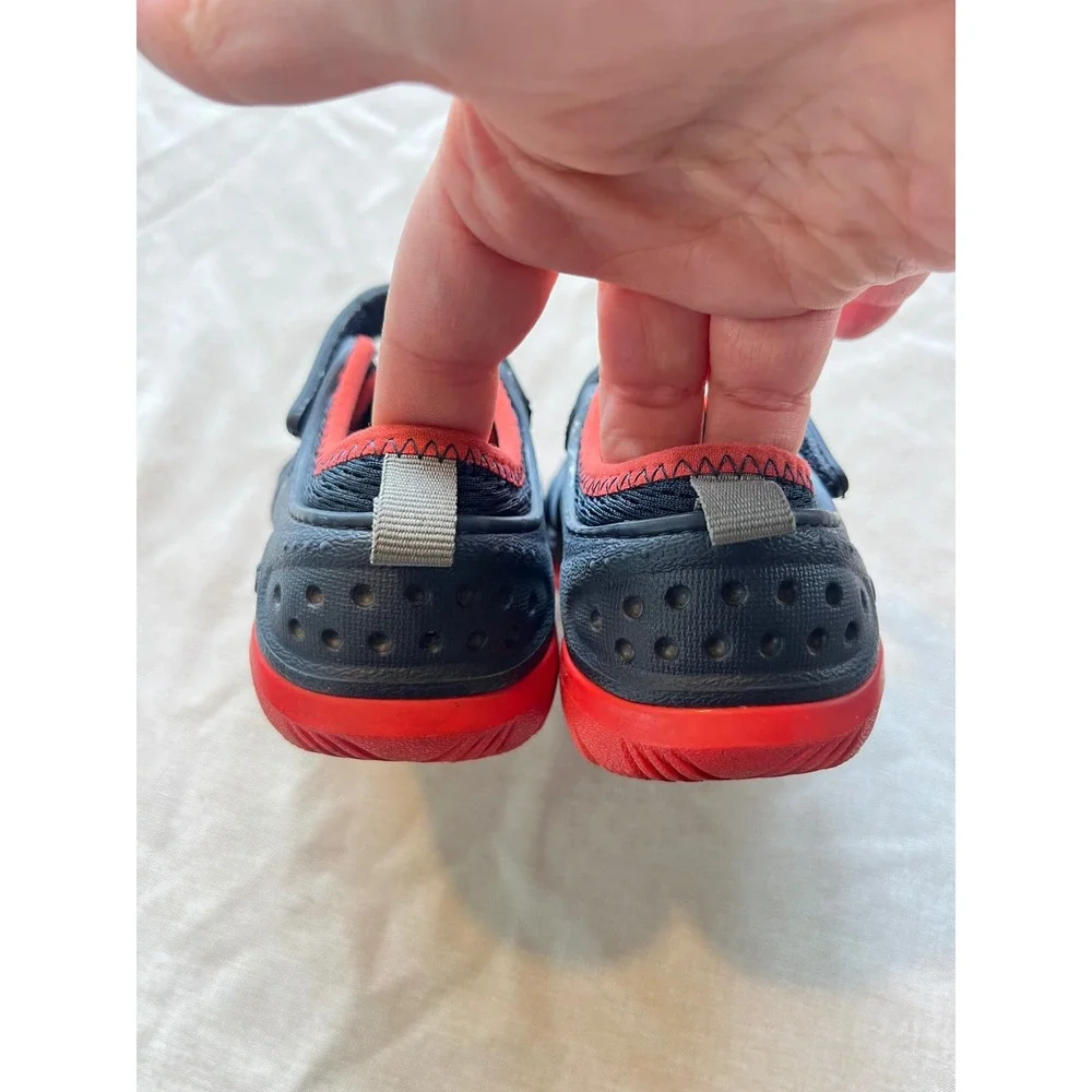 Crocs Swiftwater Expedition Kids‎ Water Shoes Charcoal Red C9 Toddler Sandals